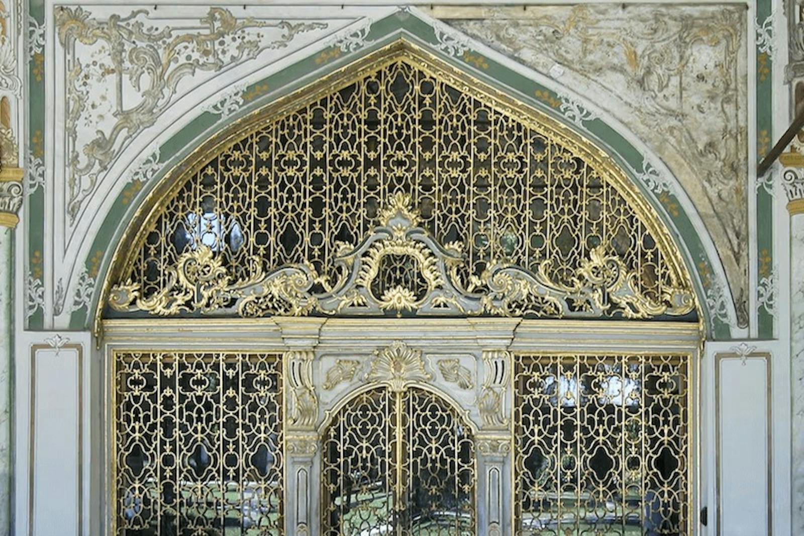 Architecturaal detail van het Topkapı-paleis
